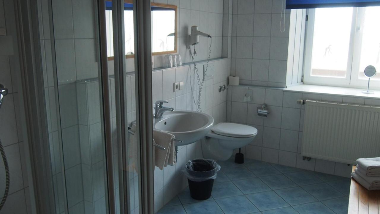 Hotel Zum Schwanen Garni Buggingen Zewnętrze zdjęcie